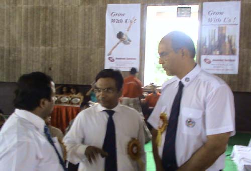 Mr. Manohar Bangera, Tournament Director, with Asstt. TDs, during the Junior National Judo Championships 2008-09, held in Haridwar, Uttarakhand, from 2nd to 5th October 2008